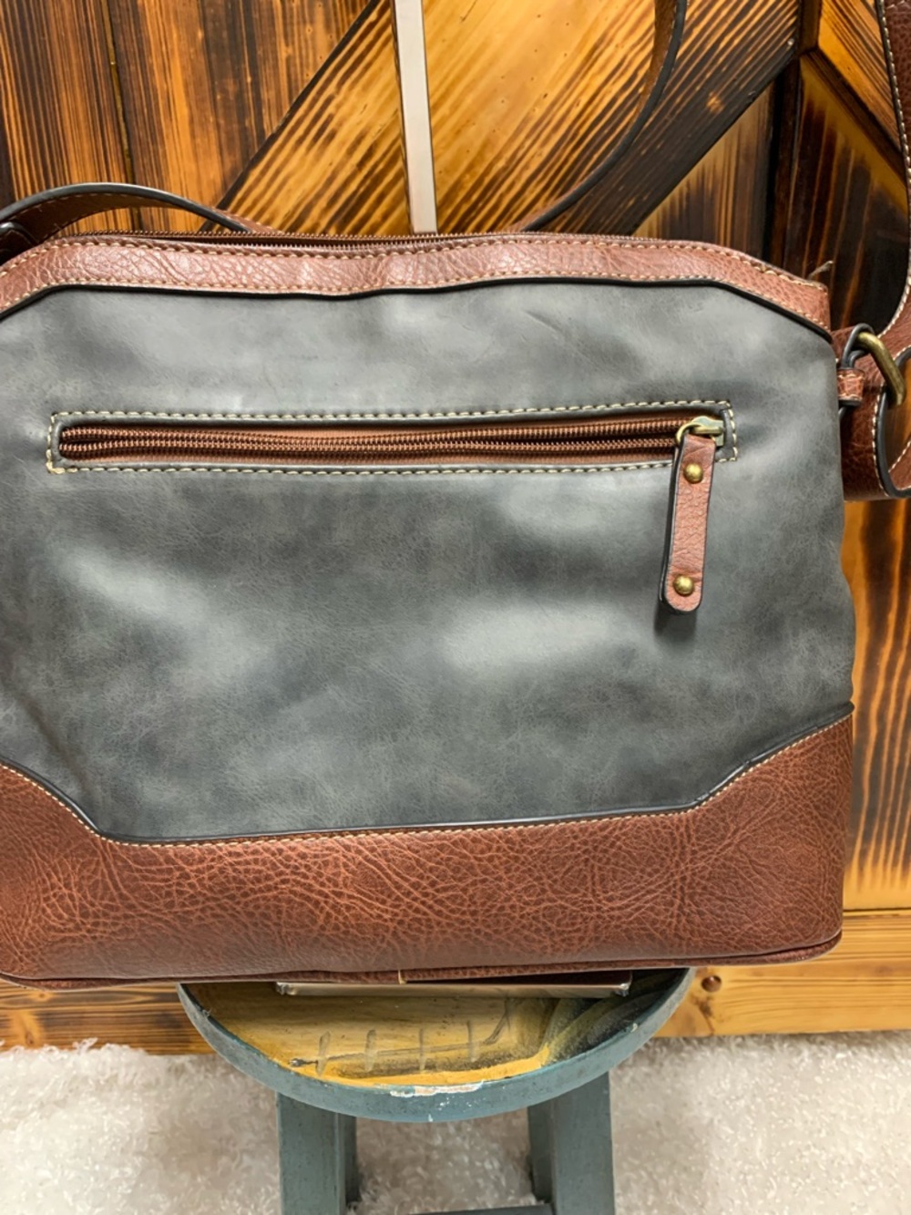 B.O.C. Gray and Brown Crossbody Bag - Picture 3 of 9
